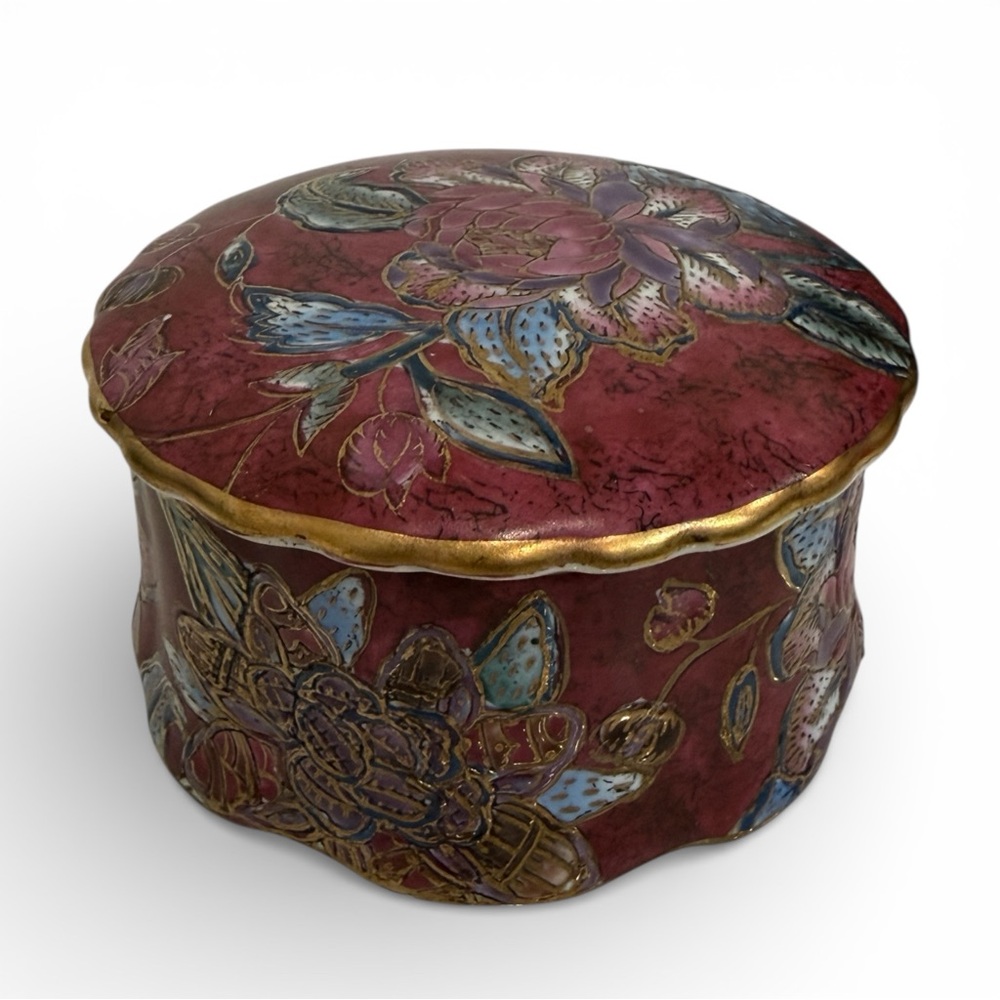 Vintage Hand-painted Porcelain Floral Trinket Box JCPenny Classic Traditions 80s